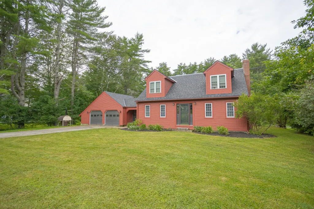 164 Stewart Avenue Farmington ME 04938