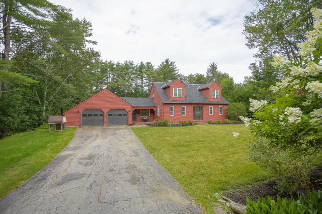 164 Stewart Avenue Farmington ME 04938