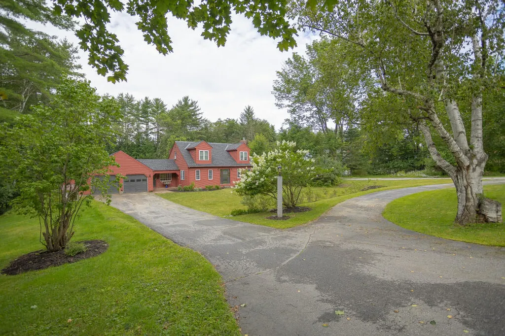 164 Stewart Avenue Farmington ME 04938