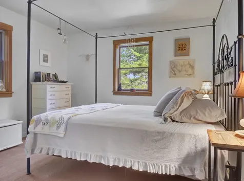 148 Scraggle Point Road Saint George ME 04859