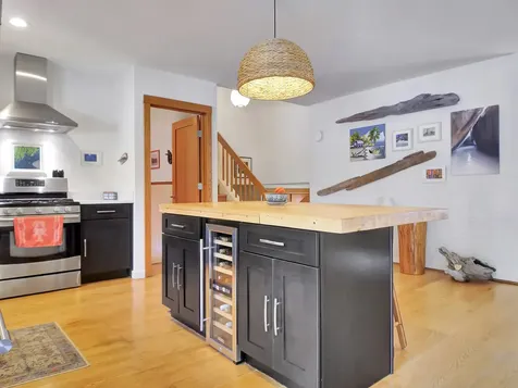 148 Scraggle Point Road Saint George ME 04859