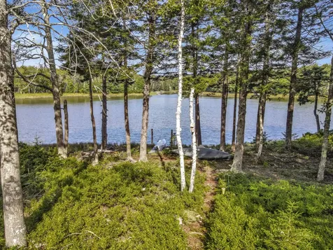 148 Scraggle Point Road Saint George ME 04859
