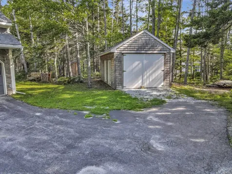 148 Scraggle Point Road Saint George ME 04859