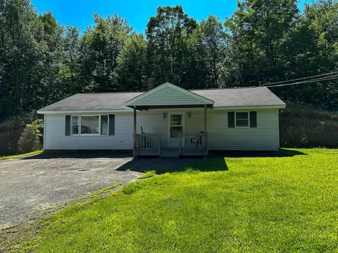 99 Knowles Road Belgrade ME 04917