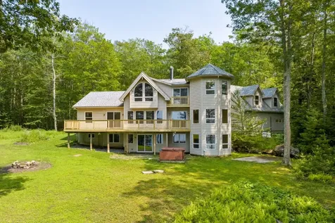 72 Deer Run Road Boothbay ME 04537