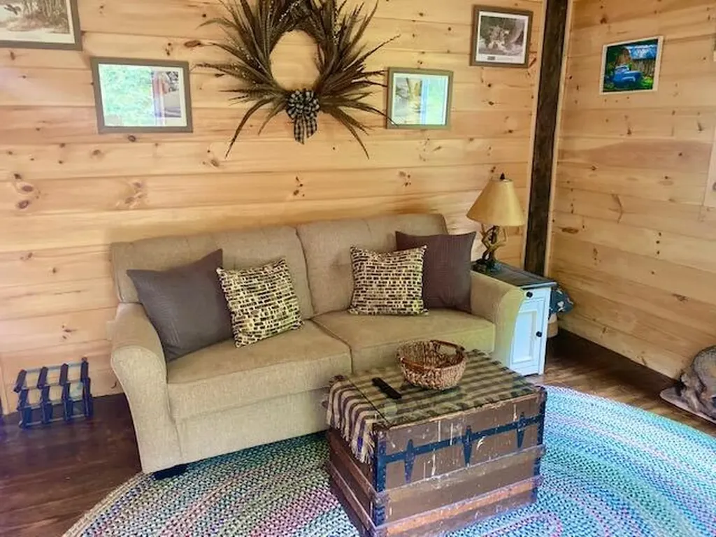 180 N Taylor Road Mount Vernon ME 04352
