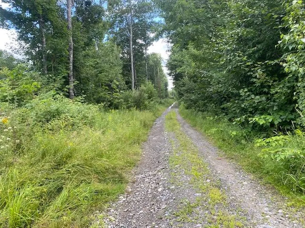 180 N Taylor Road Mount Vernon ME 04352