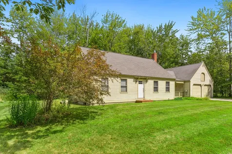 16 Fairway Drive Kennebunk ME 04043