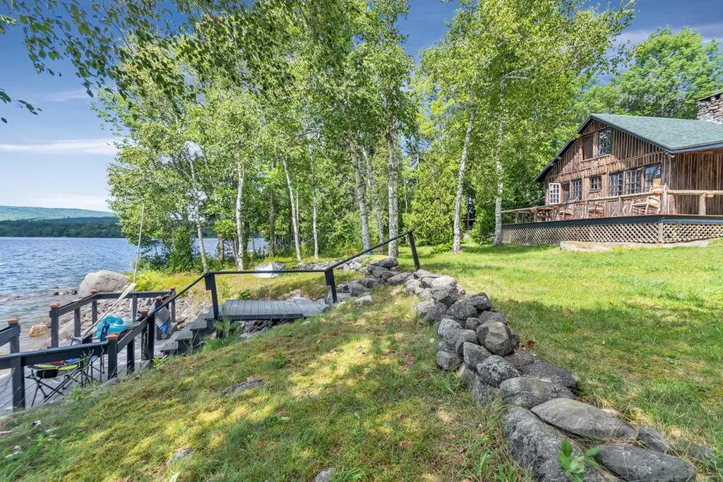 26 Wilson Way Ellsworth ME 04605