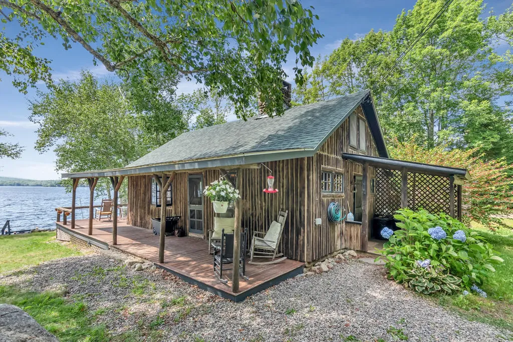 26 Wilson Way Ellsworth ME 04605