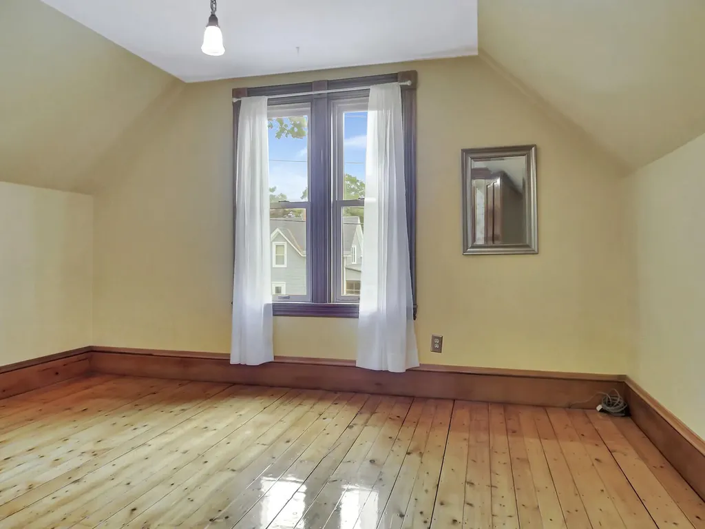 177 Peltoma Avenue Pittsfield ME 04967