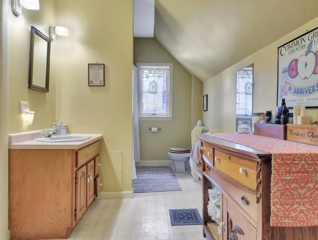 177 Peltoma Avenue Pittsfield ME 04967