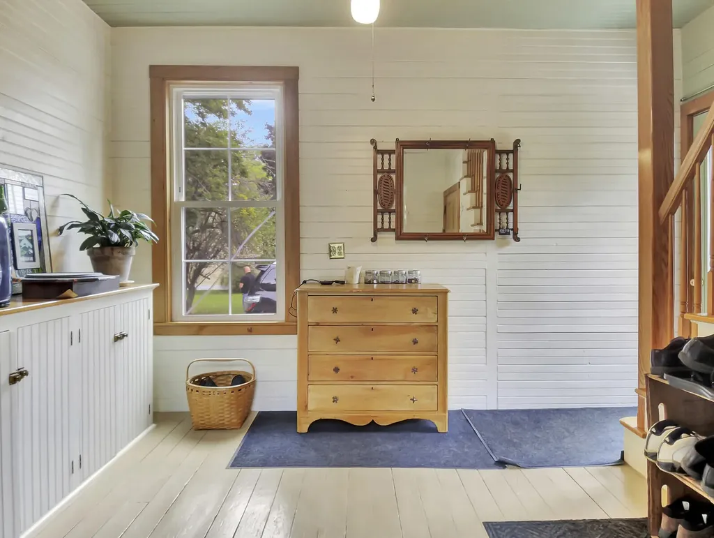 177 Peltoma Avenue Pittsfield ME 04967