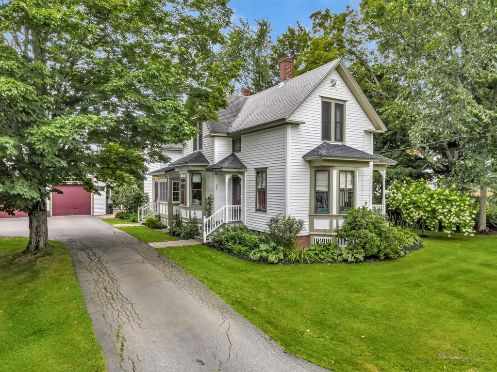 177 Peltoma Avenue Pittsfield ME 04967