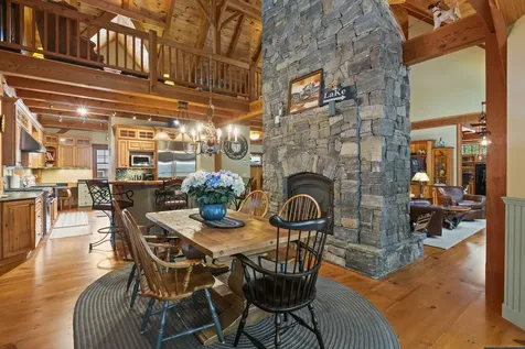 19 Lunts Point Lane Oxford ME 04270