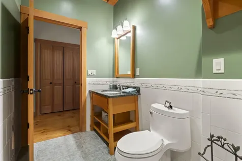 19 Lunts Point Lane Oxford ME 04270