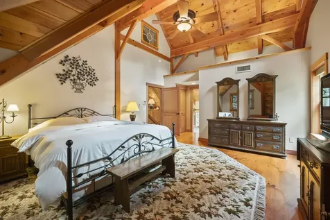 19 Lunts Point Lane Oxford ME 04270