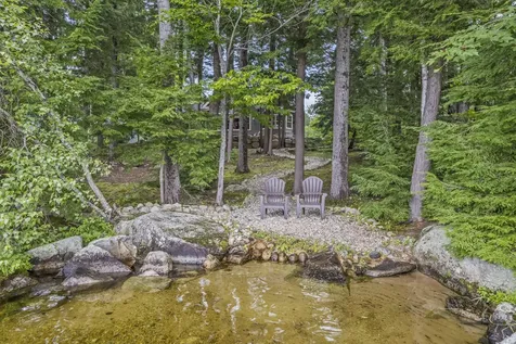 19 Lunts Point Lane Oxford ME 04270