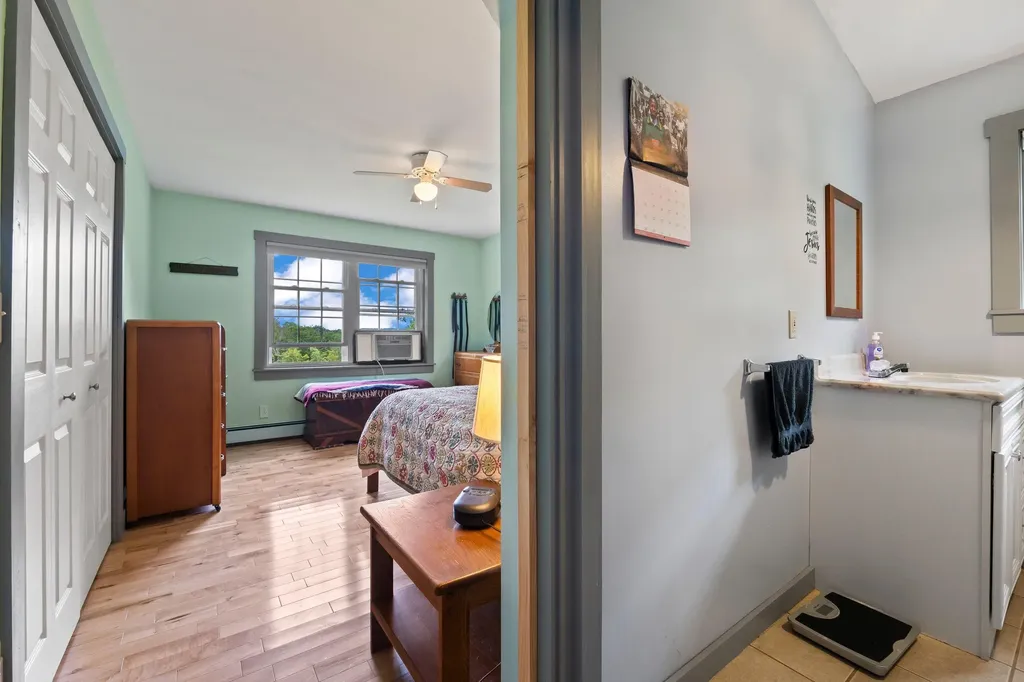 85 N Saunders Road Greene ME 04236
