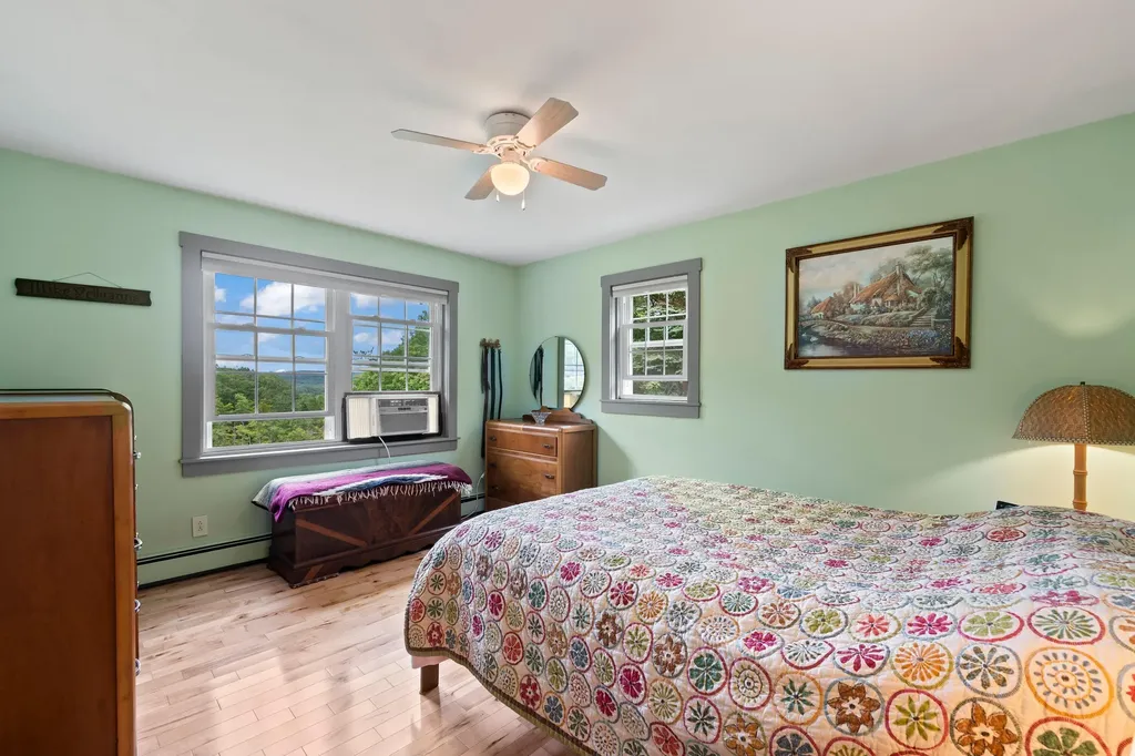 85 N Saunders Road Greene ME 04236