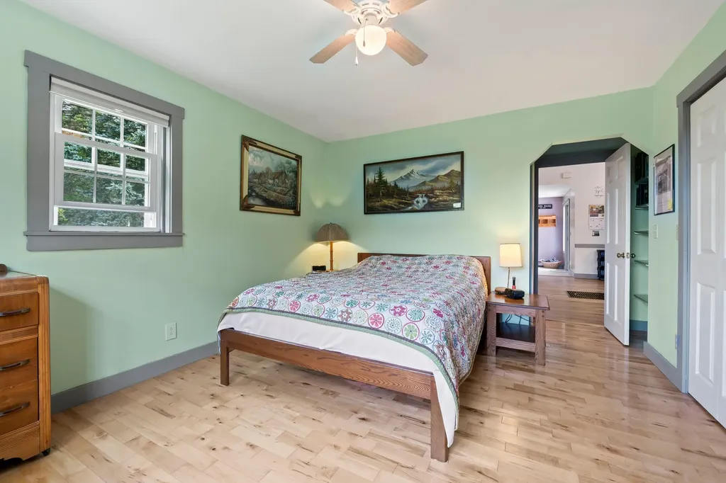 85 N Saunders Road Greene ME 04236