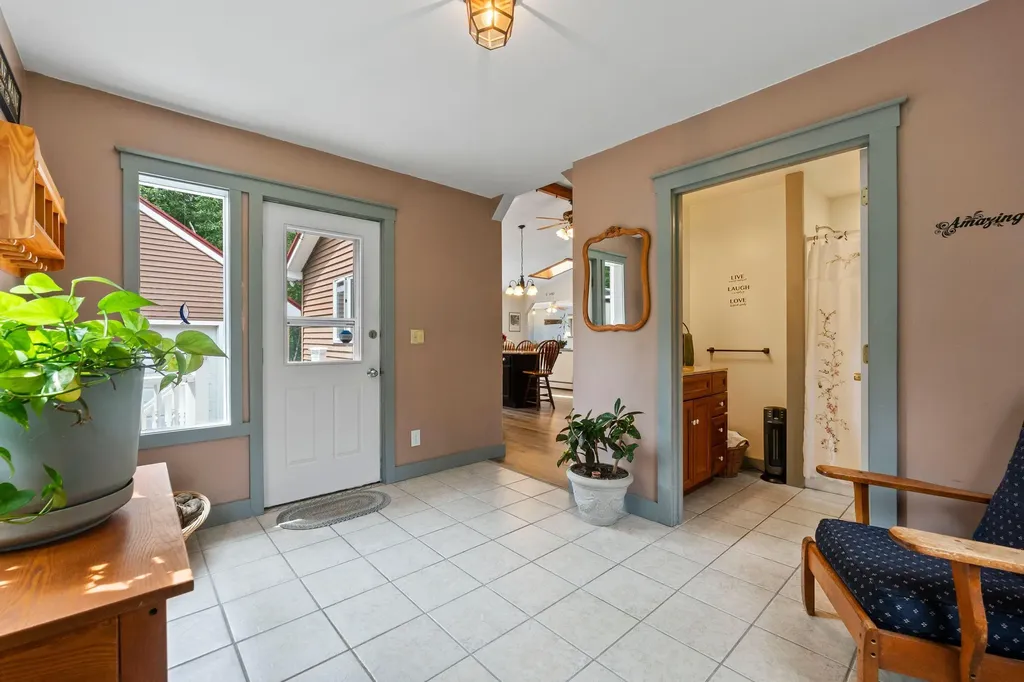85 N Saunders Road Greene ME 04236