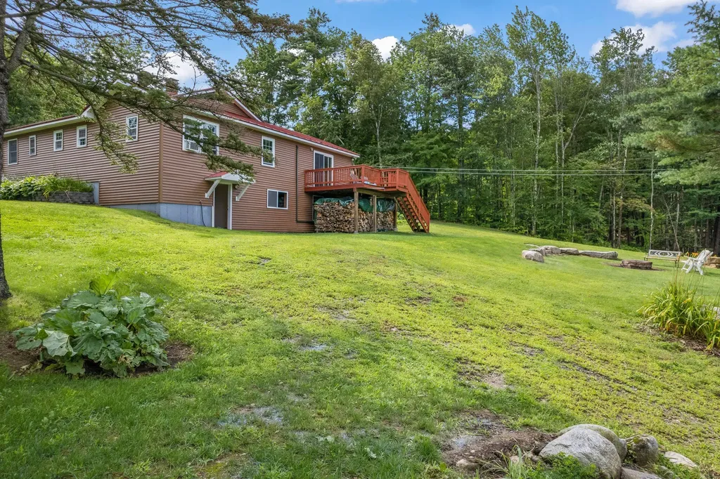 85 N Saunders Road Greene ME 04236