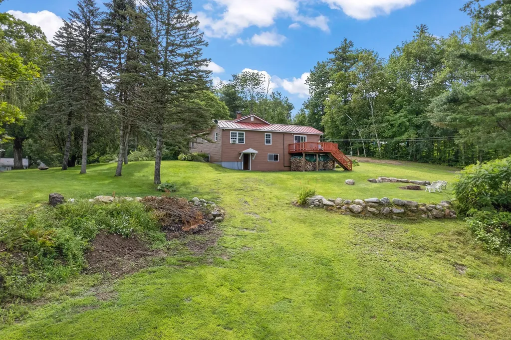 85 N Saunders Road Greene ME 04236