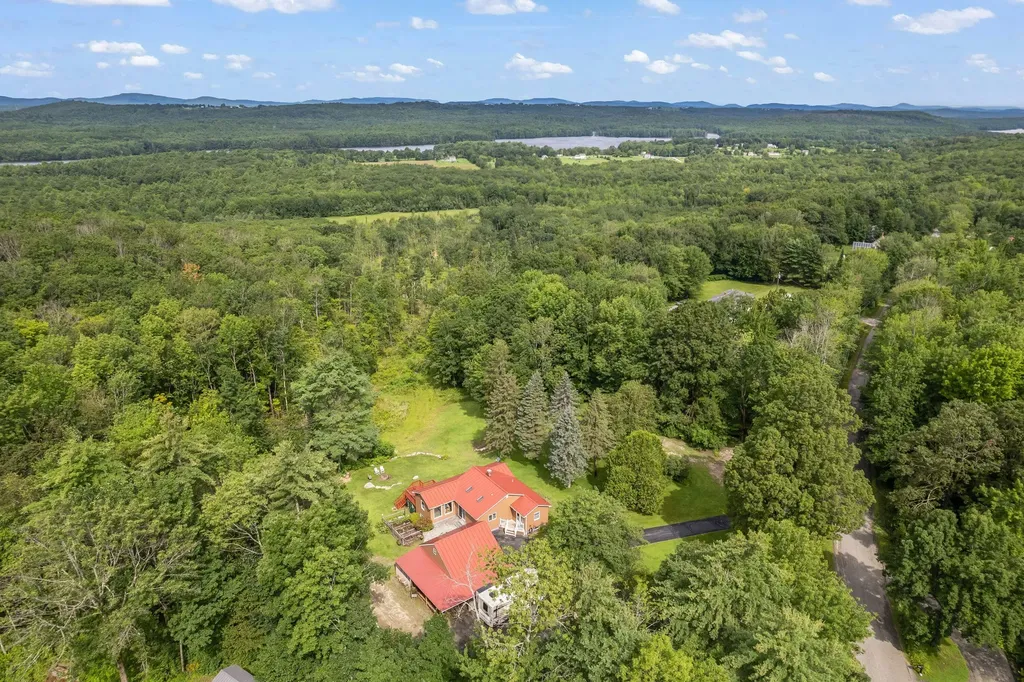 85 N Saunders Road Greene ME 04236
