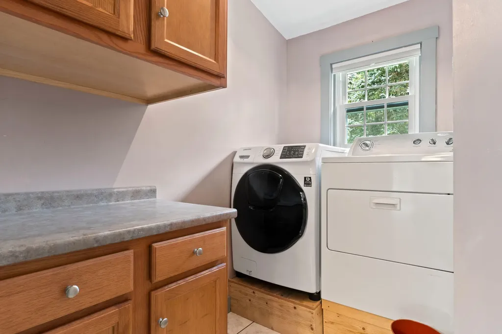 85 N Saunders Road Greene ME 04236