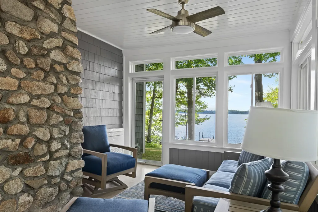 43/44 Gardner Road Raymond ME 04071