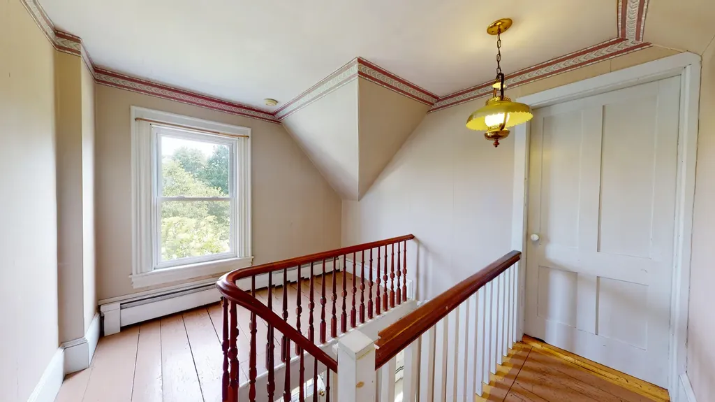 325 Middle Road Sabattus ME 04280