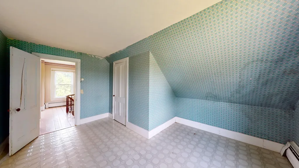 325 Middle Road Sabattus ME 04280