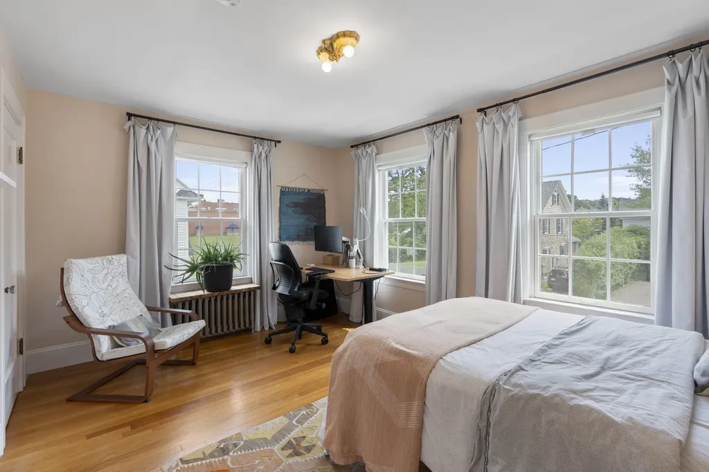 34 Caldwell Street Portland ME 04103
