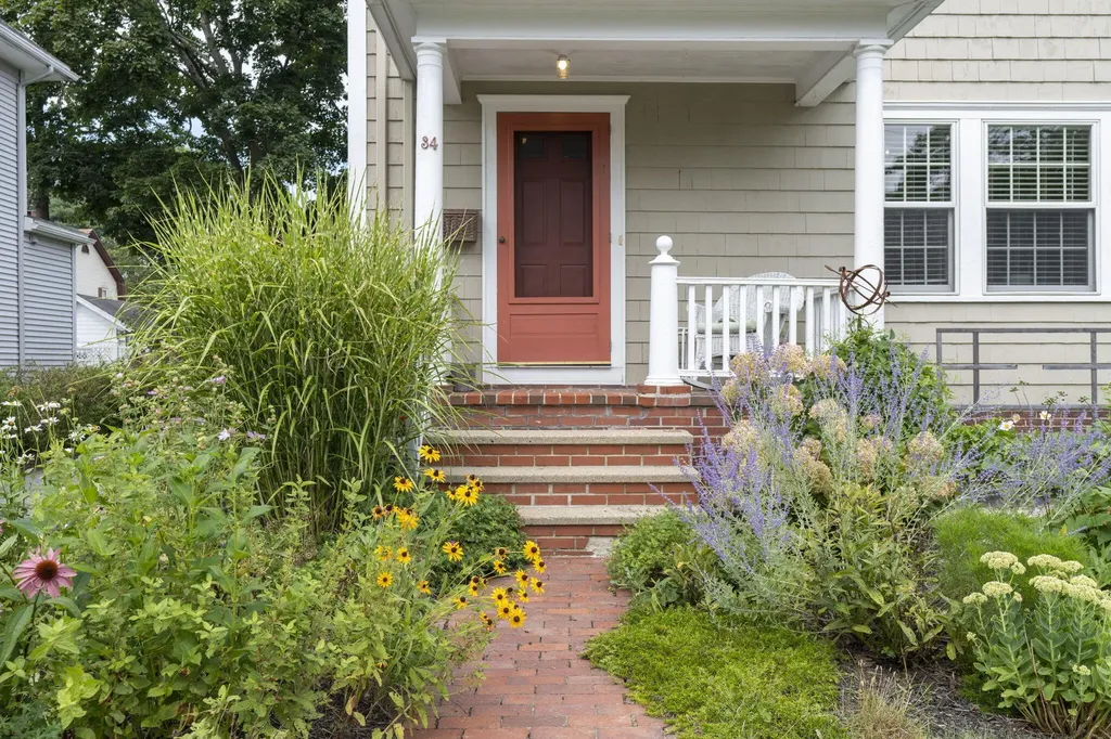 34 Caldwell Street Portland ME 04103