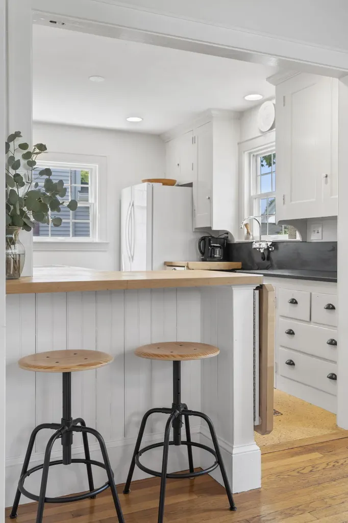34 Caldwell Street Portland ME 04103