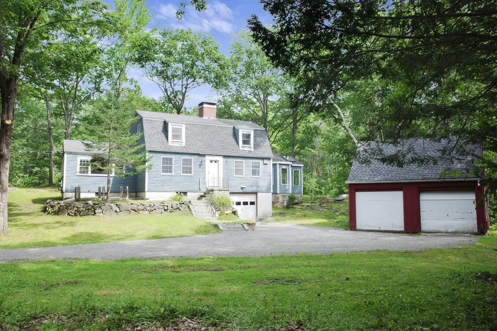 26 Old Cluff` Road Kennebunkport ME 04046