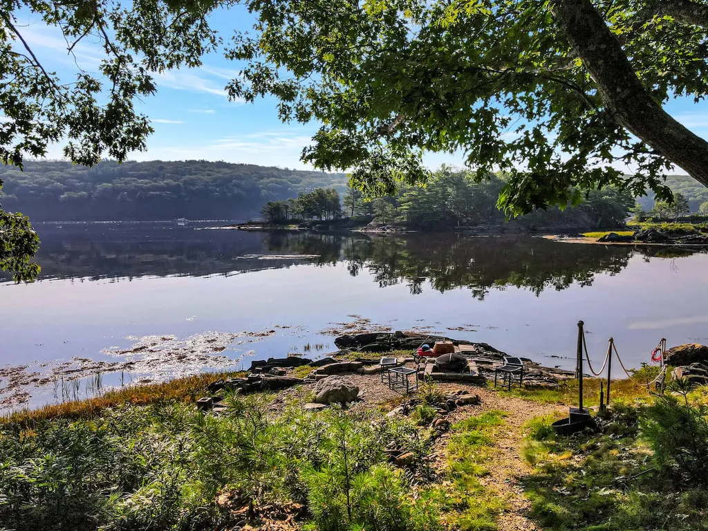39 Reynolds Point Lane Georgetown ME 04548