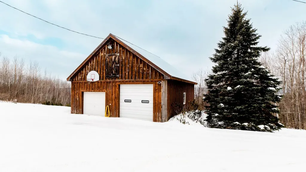 209 Mahoney Hill Road Bingham ME 04920