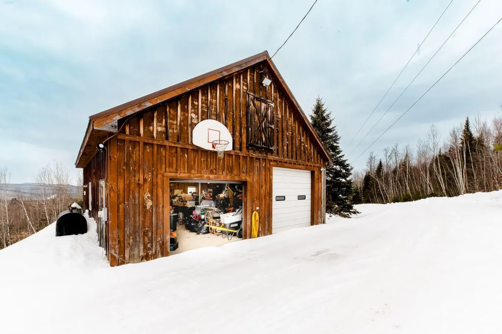 209 Mahoney Hill Road Bingham ME 04920