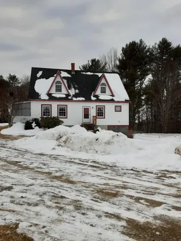 19 Arlington Lane Whitefield ME 04353