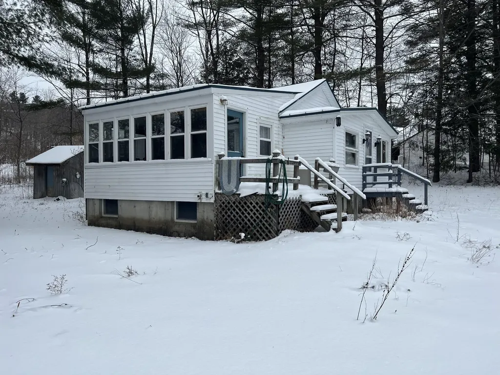 275 Taylor Road Winslow ME 04901