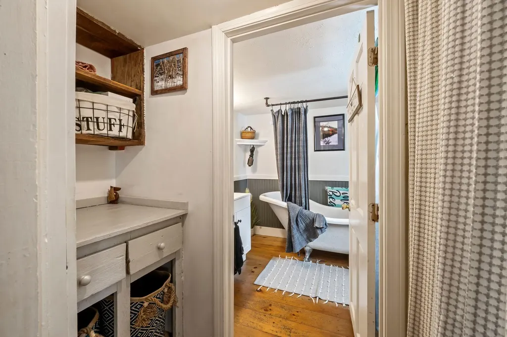 192 Turkey Lane Winthrop ME 04364