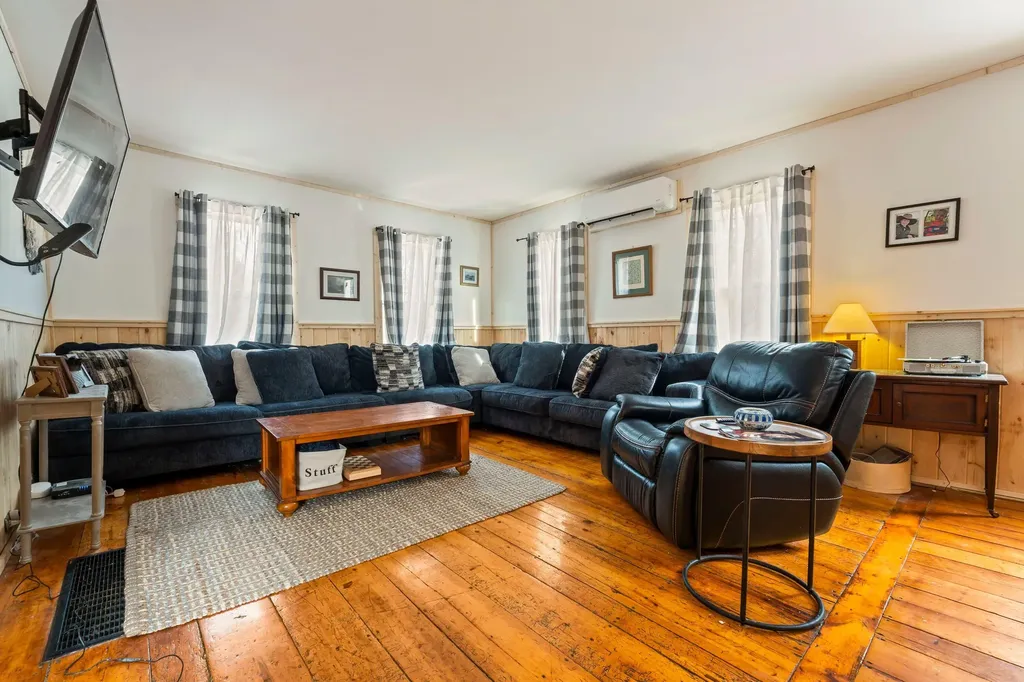 192 Turkey Lane Winthrop ME 04364