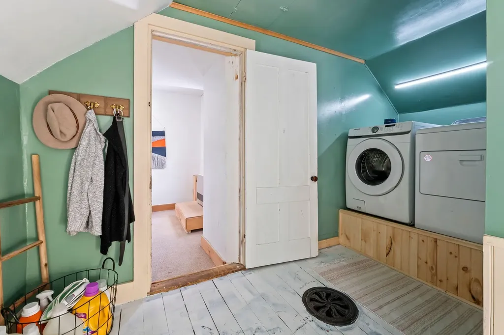 192 Turkey Lane Winthrop ME 04364