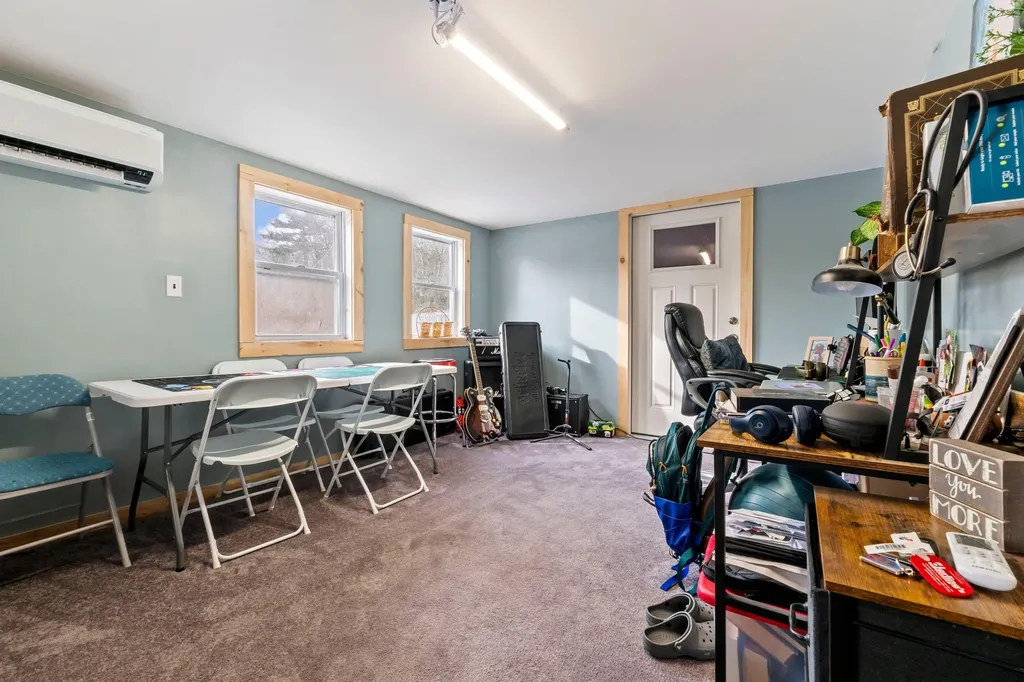 192 Turkey Lane Winthrop ME 04364