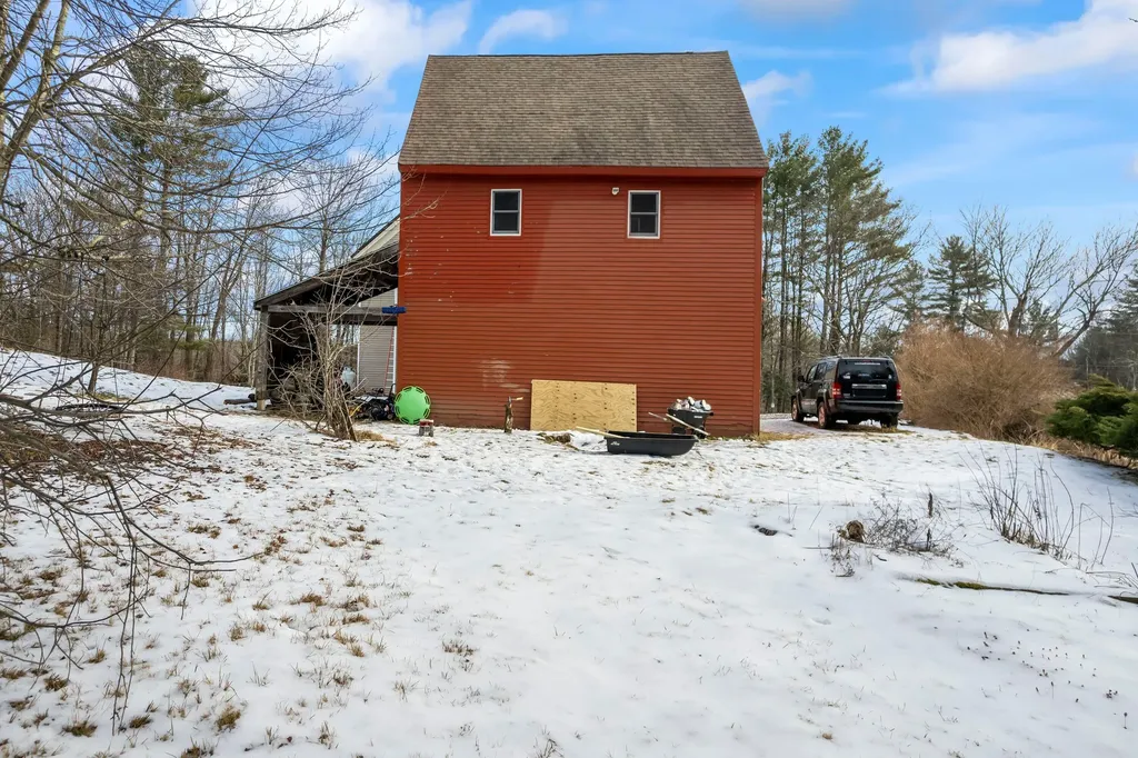 192 Turkey Lane Winthrop ME 04364
