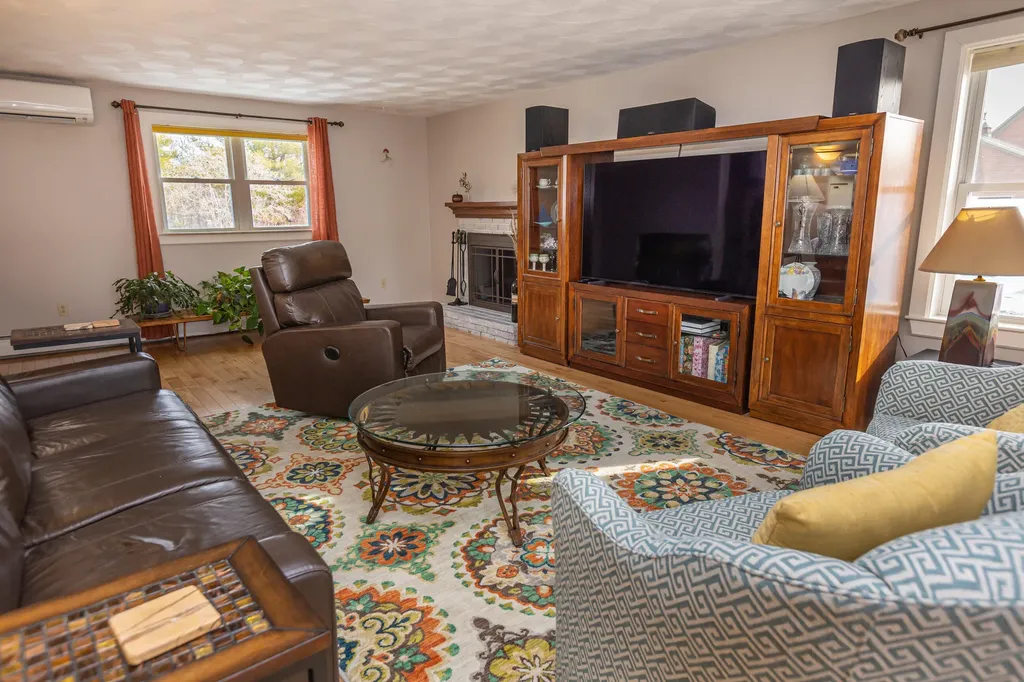 92 Alice Street Portland ME 04103
