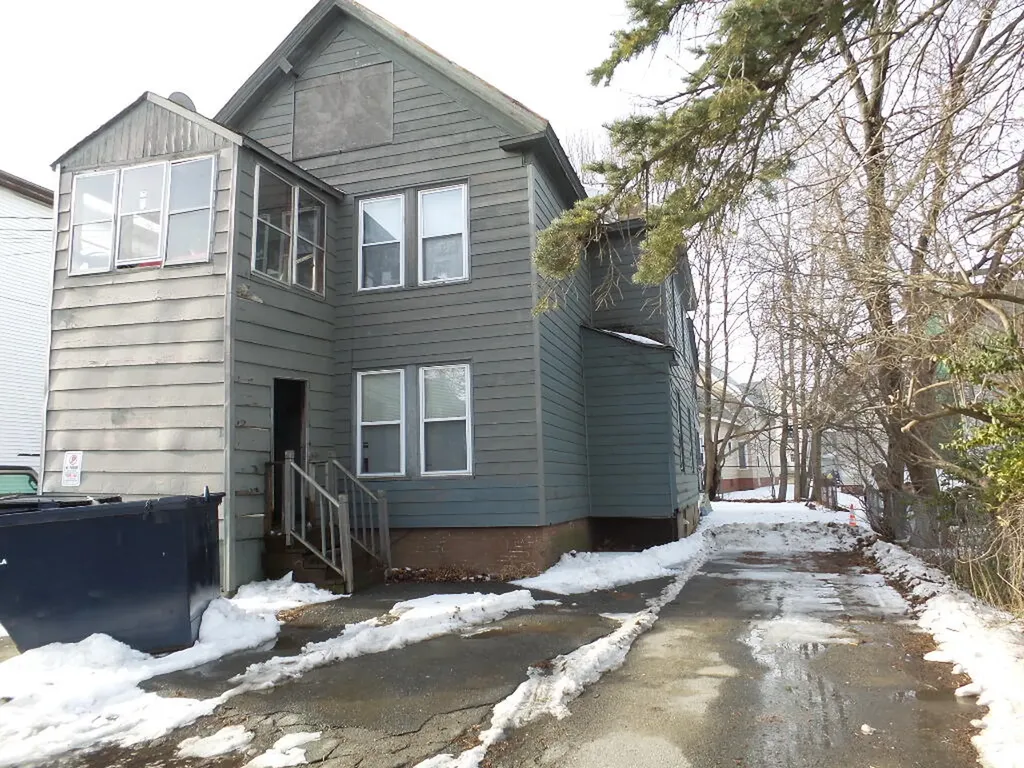 12 Autumn Street Waterville ME 04901
