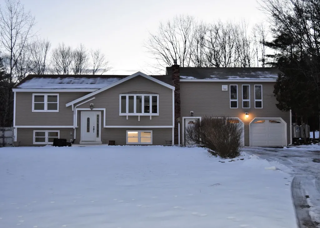 33 Ramsdell Road Gray ME 04039